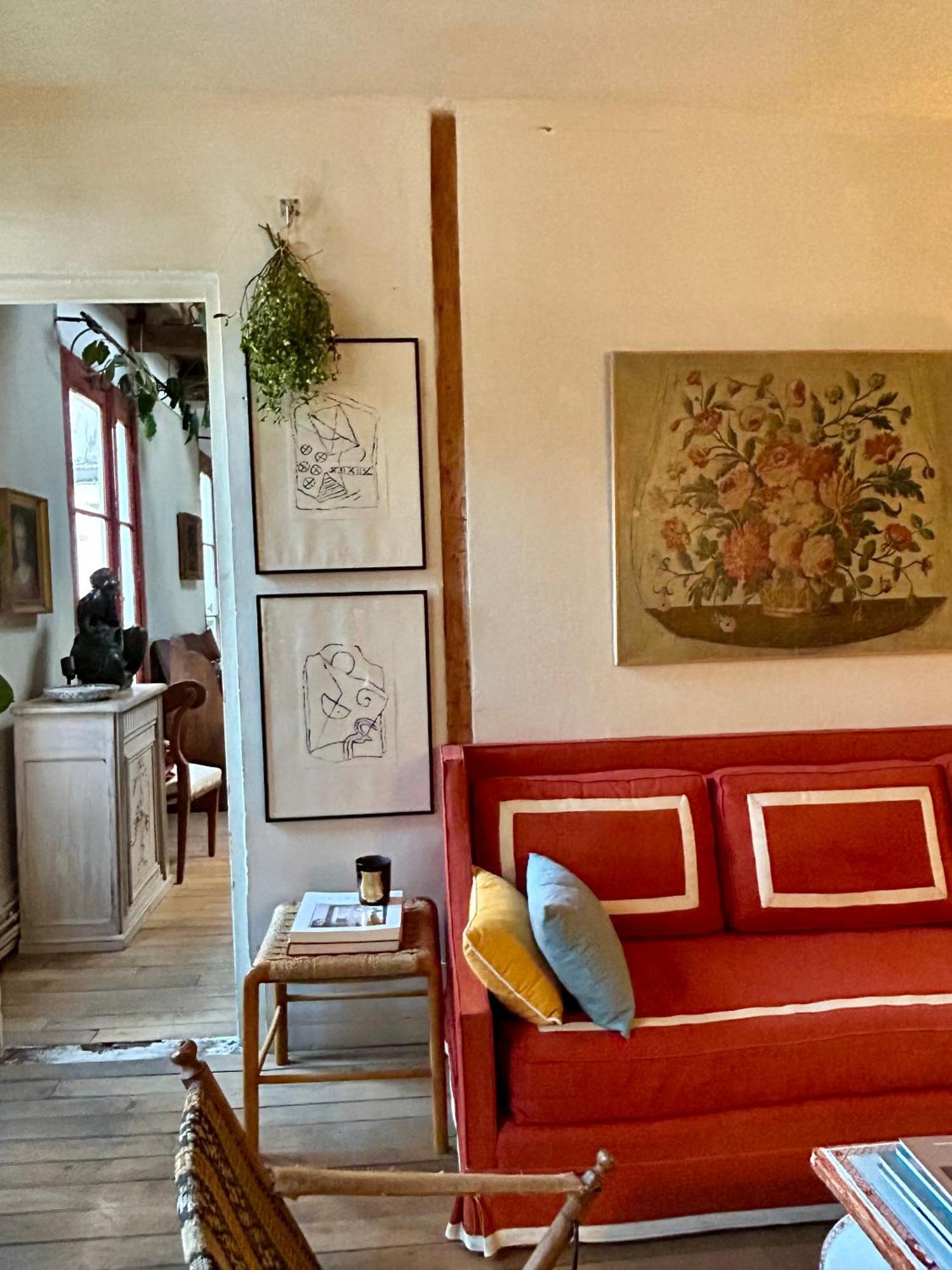 Appartement Atelier D Artiste En Plein Coeur Du Marais